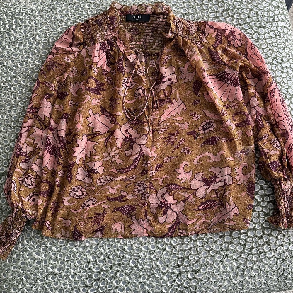 o.p.t. Blouse